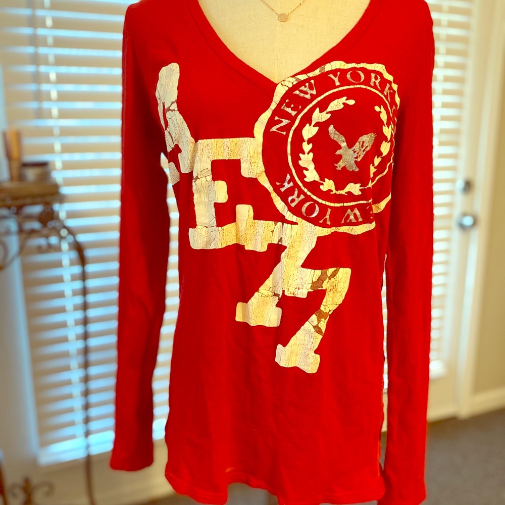 AE Vintage V Neck Tee XL